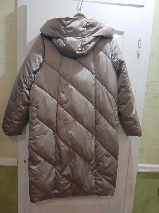 Жіночі туфлі лофери та пуховик  пальто жіночий