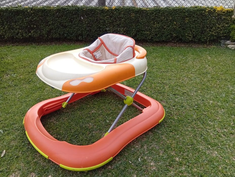 Andador Chicco bebé