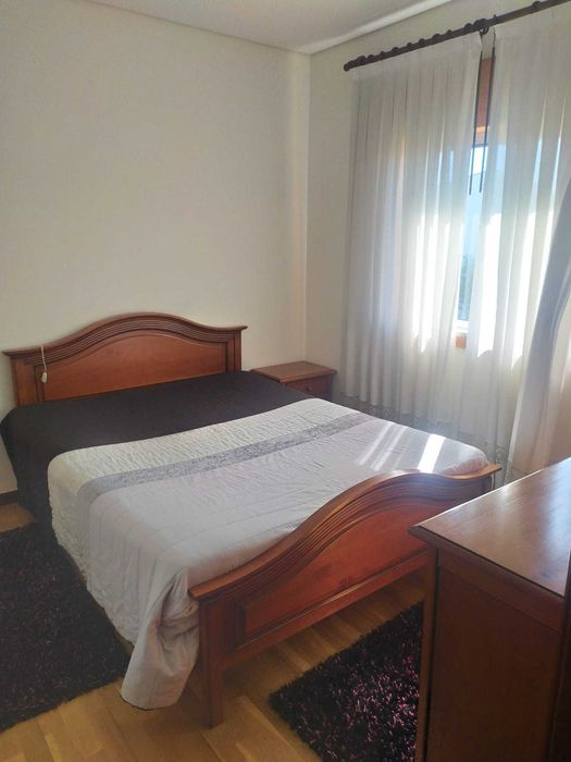 Alugo fantástico andar moradia T3 solarengo e com tudo incluído