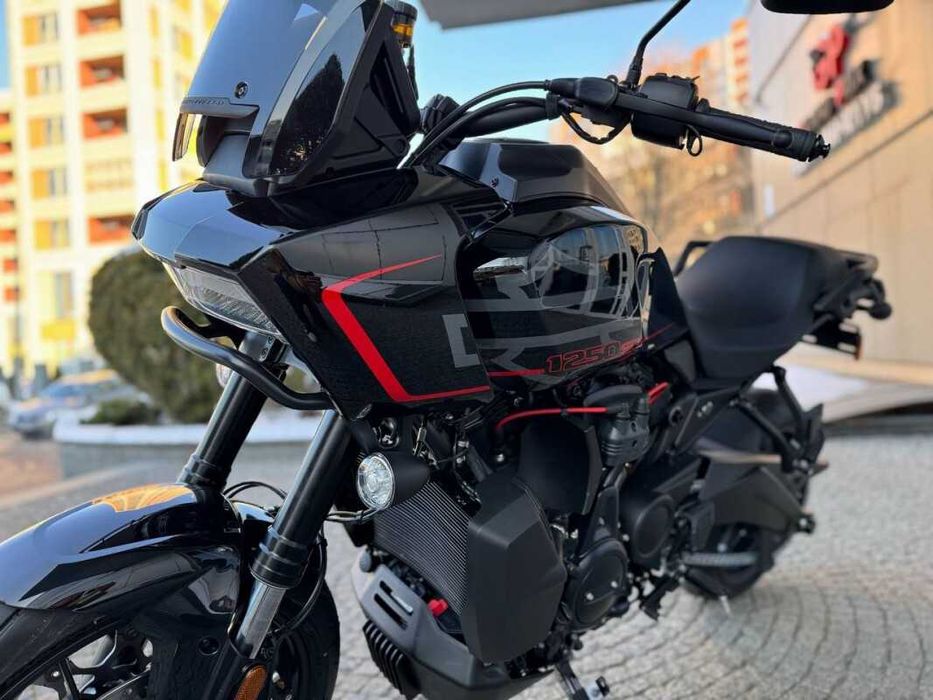 Новий мотоцикл Harley-Davidson Pan America 1250 ST