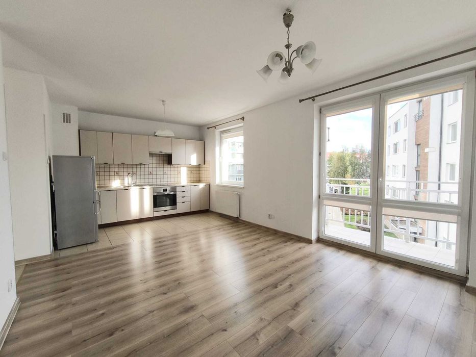 Mieszkanie 2 - pokojowe z aneksem w bloku deweloperskim