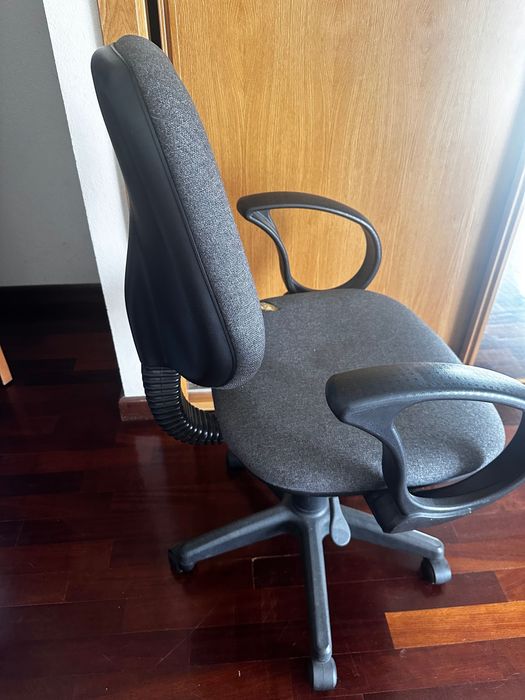 Cadeira de escritorio