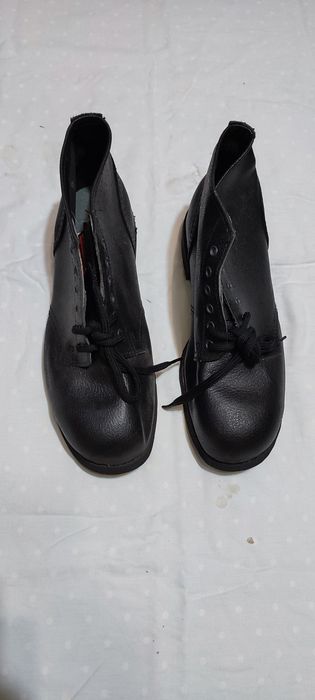 Ботинки рабочие кожаные 46р.