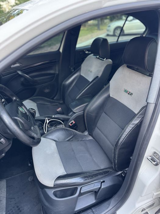 Skoda Octavia RS 2011 2.0T