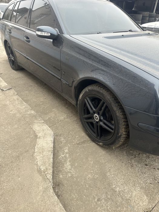 Продам Мерседес w211
