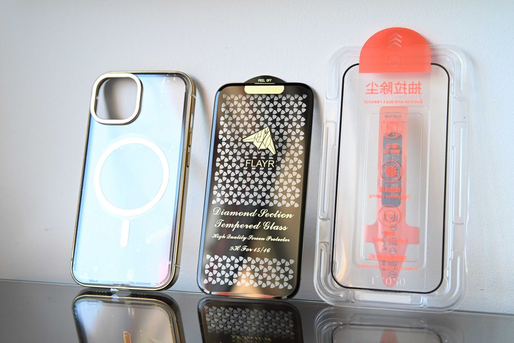 Capa Iphone 15 + Pelicula ecrã temperada Diamond