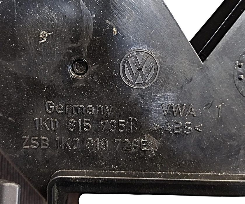 Grelha Arejadora Volkswagen Golf V 1K110.2003