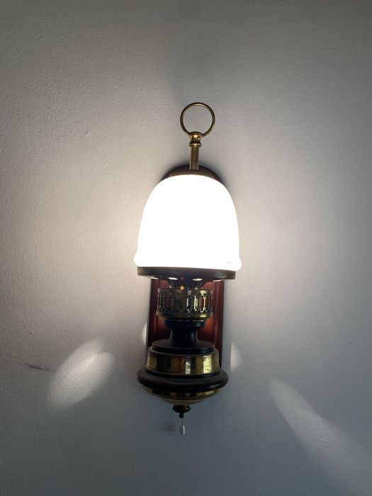 Candeeiro de corredor