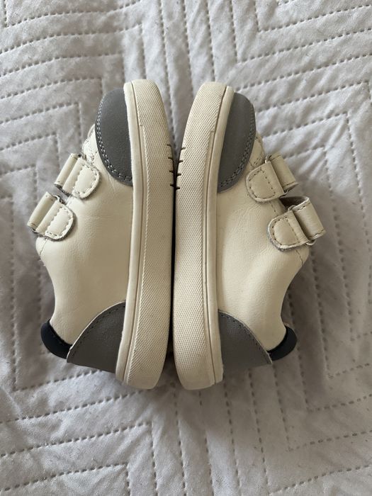 Дитячі кросівки 19 р