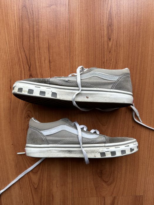 Ténis Vans cinzentos tamanho 34.5 rapaz