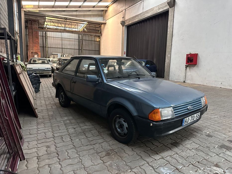 Ford Escort mk3 .