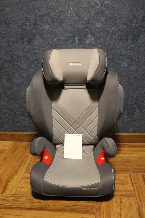 Автокресло Recaro Monza Nova 2 Seatfix (15-36кг) Рекаро