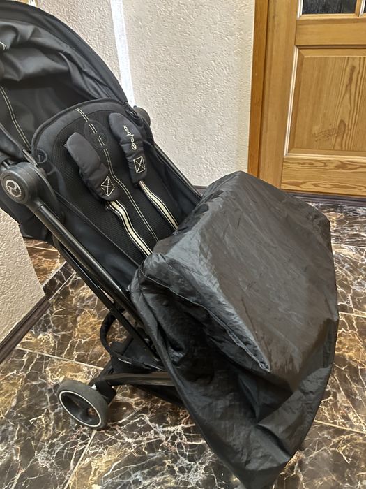 Коляска сайбекс бізі Cybex Beezy