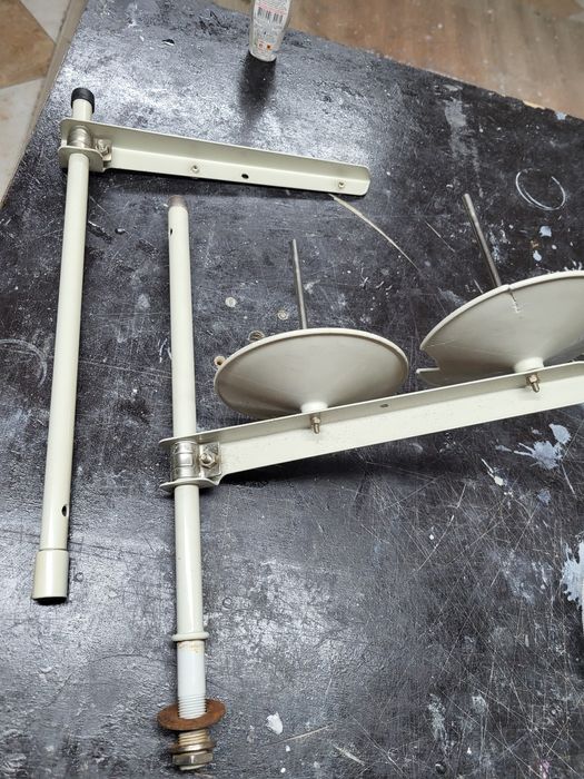 Бабінотримач для швейної машинки