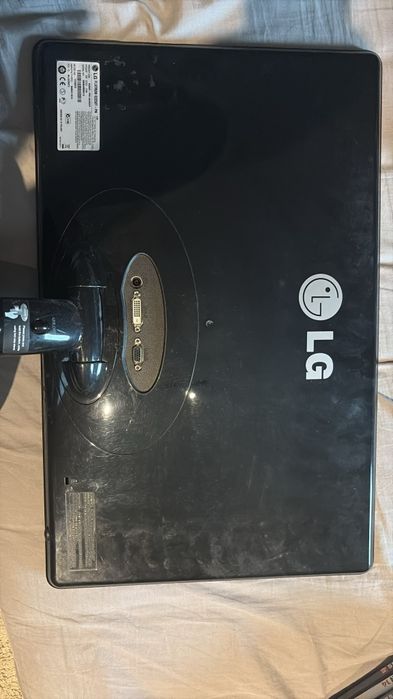Sprzedam Monitor LG22cl
