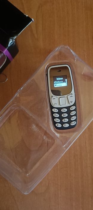 Mini telefon 2 karty SIM i karta pamięci +blutooch