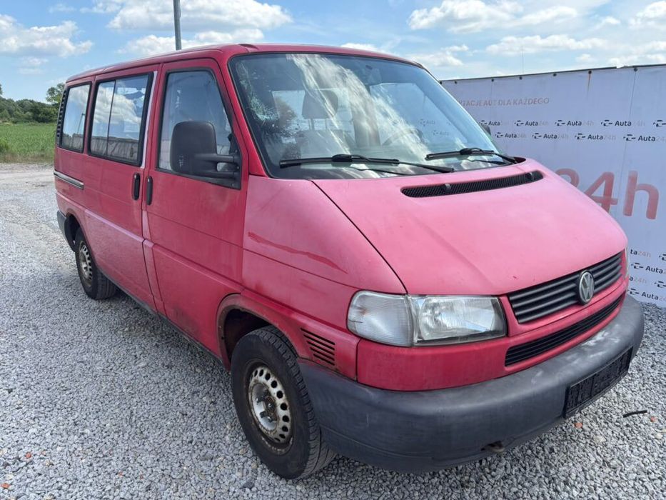 Volkswagen Caravelle VW T4 Caravelle 2.3d 06/1996