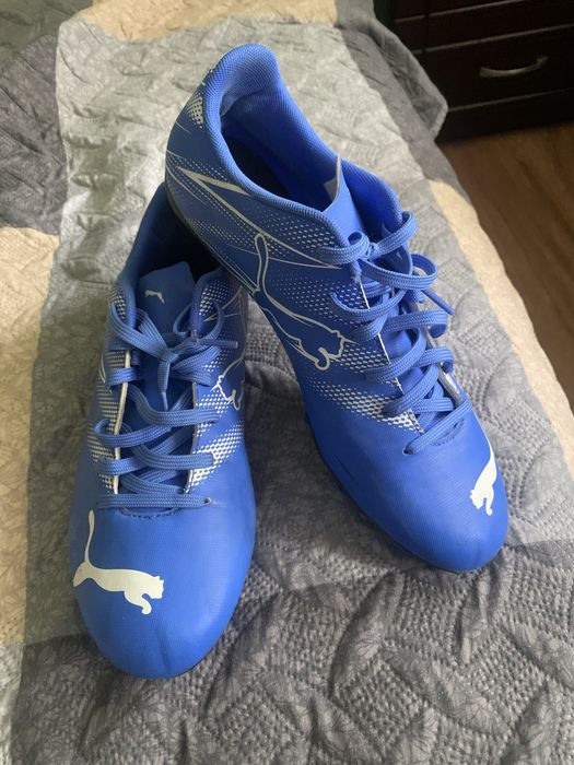 Бутси футбольні пума