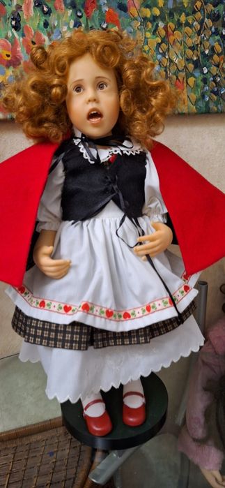 Коллекционная кукла автора Джулия Фишер Красная Шапочка.