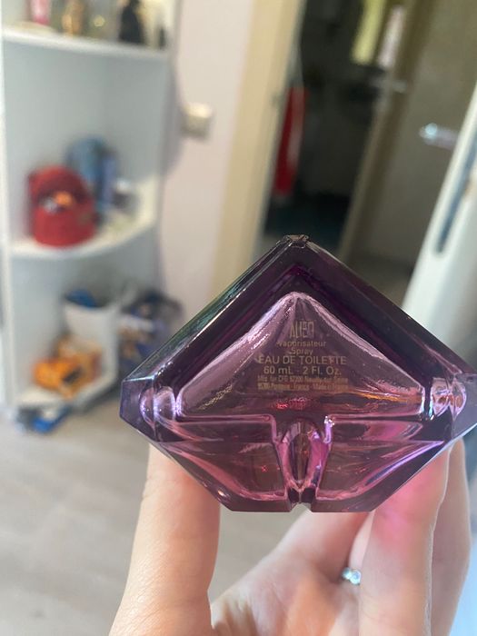 Туалетна вода, Mugler Alien