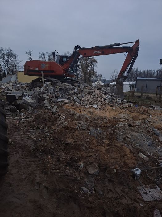 Prace ziemne, wykopy rozbiorki wyburzenia transport,piasek,