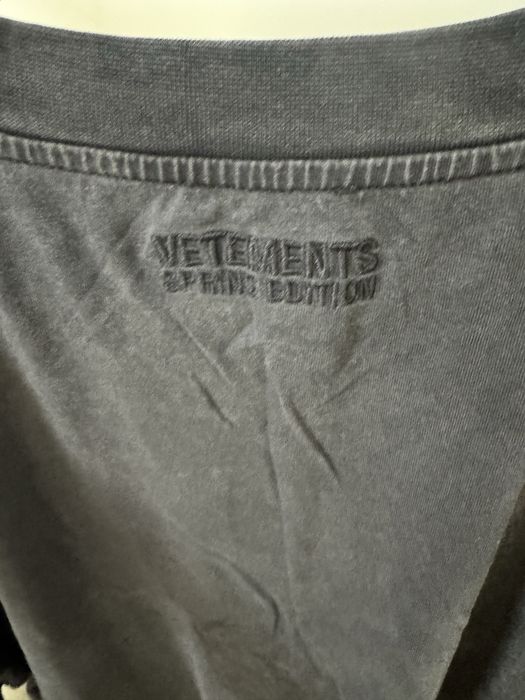 Чоловіча футболка оригінал унісекс Vetements розмір М