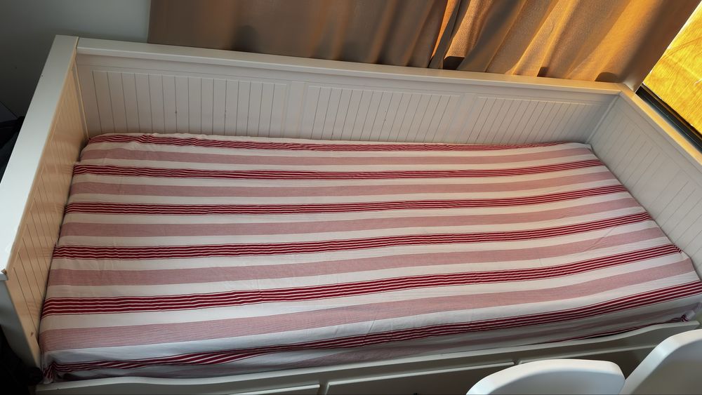 Cama / sofa Solteiro e casal