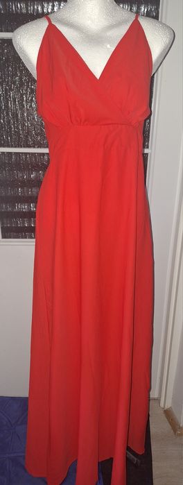 Nowa czerwona sukienka maxi.
