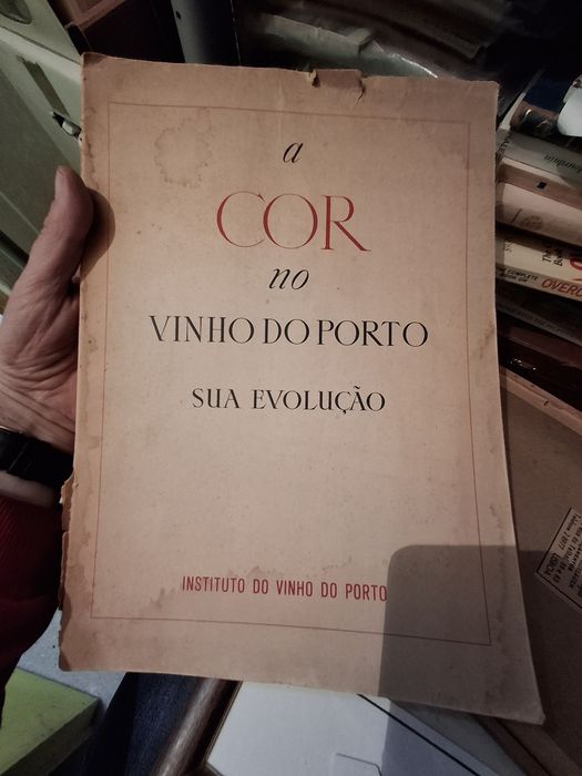 Port Wine Color Book: Its Evolution64298098637699121