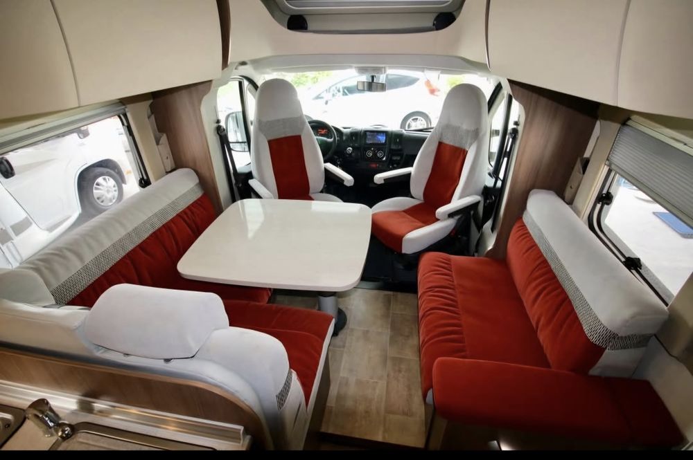 Autocaravana Burstner Ixeo IT 710