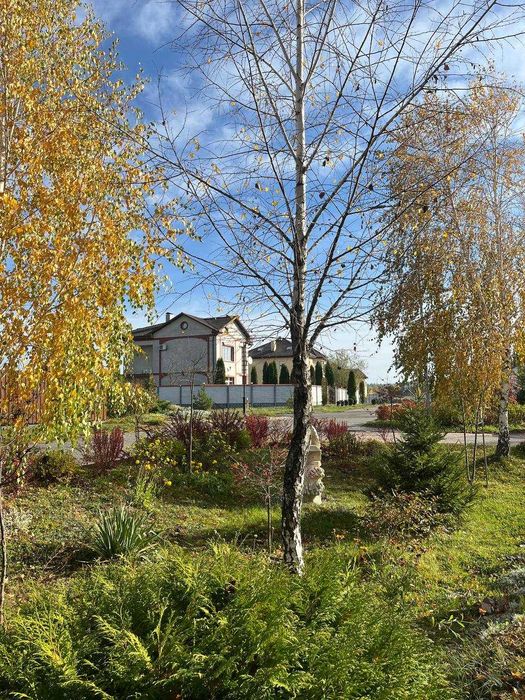 Продам ділянку 20 сот в котеджному містечку HOME RESORT