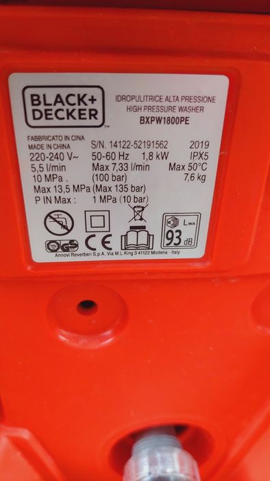 Мойка мийка високого тиску black&decker  Black+Decker BXPW1800PE блек декер