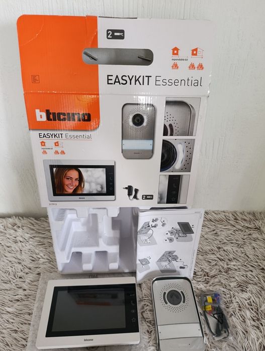 Wideoofon, domofon BTicino Easykit Essential 317913 7” 2-przewodowy nowy