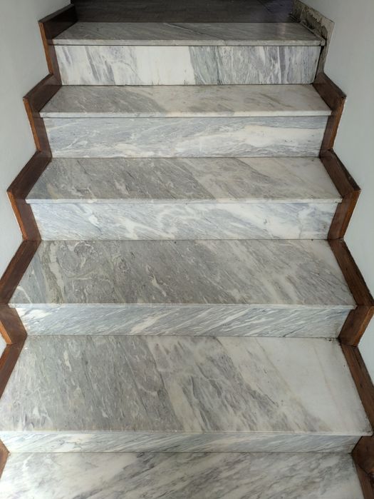 Oferta de pedra mármore
