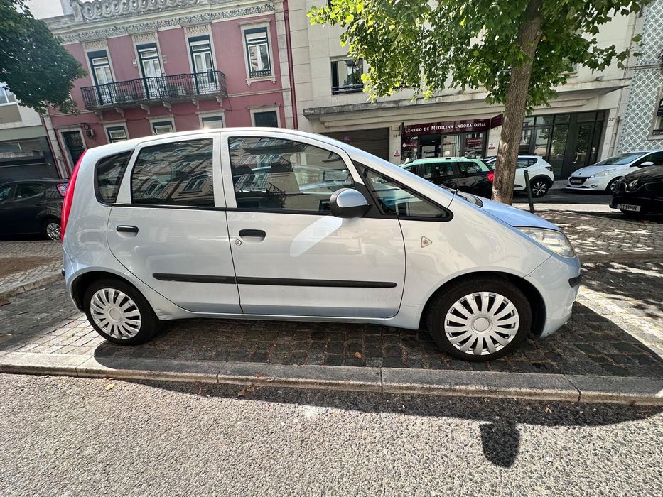 Mitsubishi Colt — fotografia 7