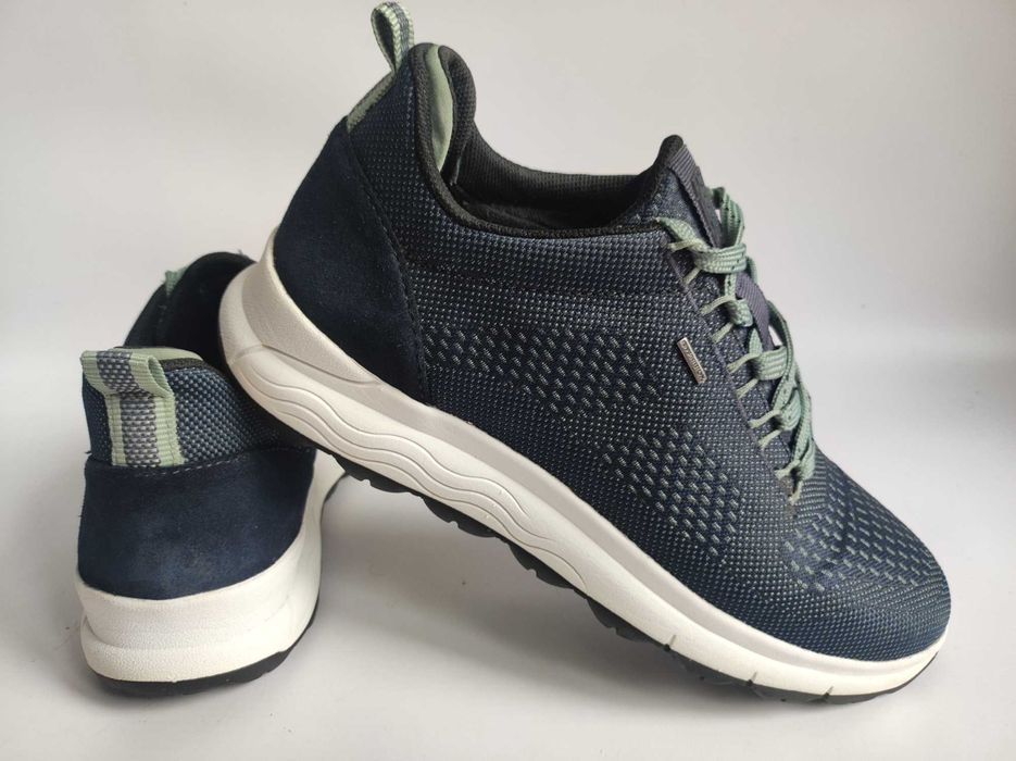 2- Geox D Spherica 4x4B Abx - Sneakersy r. 39