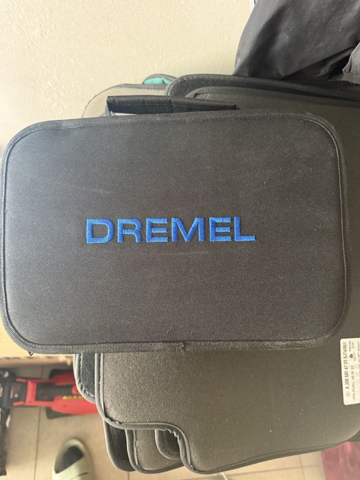 Narzędzie wielofunkcyjne DREMEL 8240
