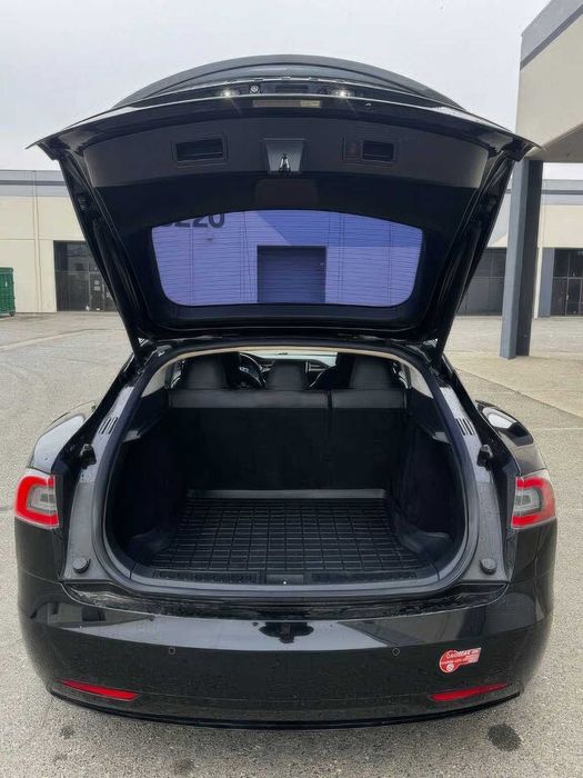 Tesla Model S 100D      2017