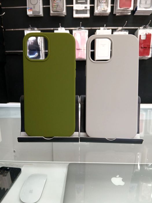 Capa iPhone 12 Pro Max cinza