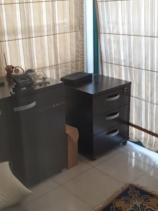 Conj de 5  móveis escritório IKEA – Wengué – Muito bom estado