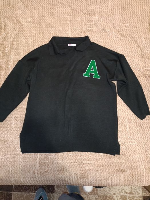 Стильний жіночий подовжений светр , кофта