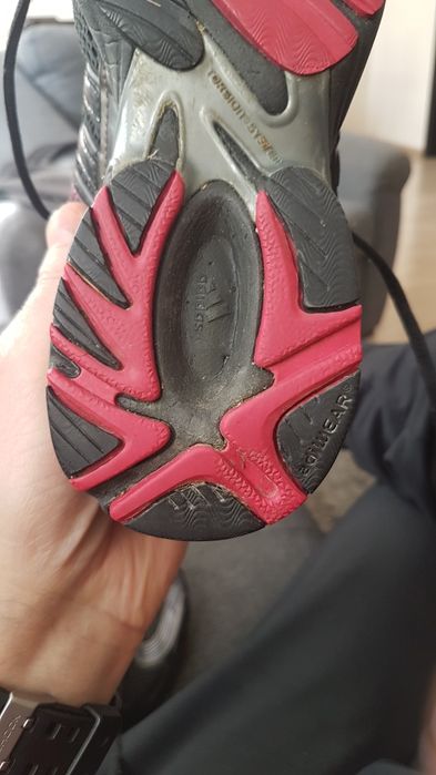 Buty sportowe firmy Adidas, rozm.38