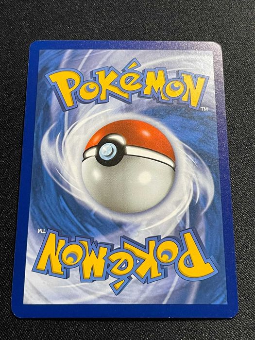 Carta Pokémon Blitzle 50/198 Chilling Reign
