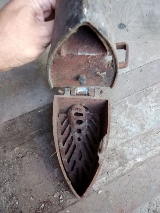 Утюг, Утюг антиквариат,