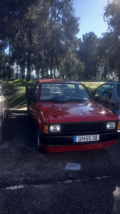 Nissan D21 Bom estado