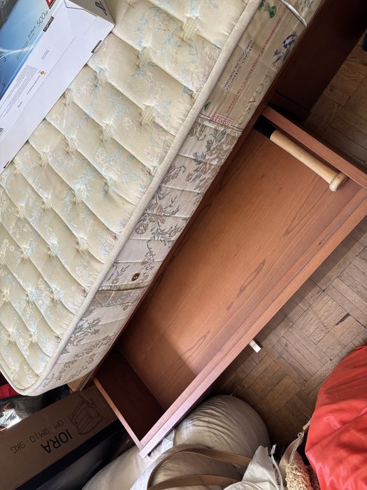 Cama corpo e meio com duas gavetas