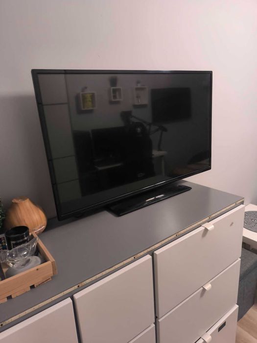 Telewizor 42-Inch Full HD 1080P LED