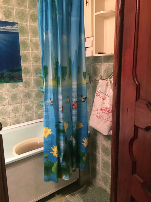 Здам кімнату дівчині покоєчно в квартирі без хозяйки на Алмазному