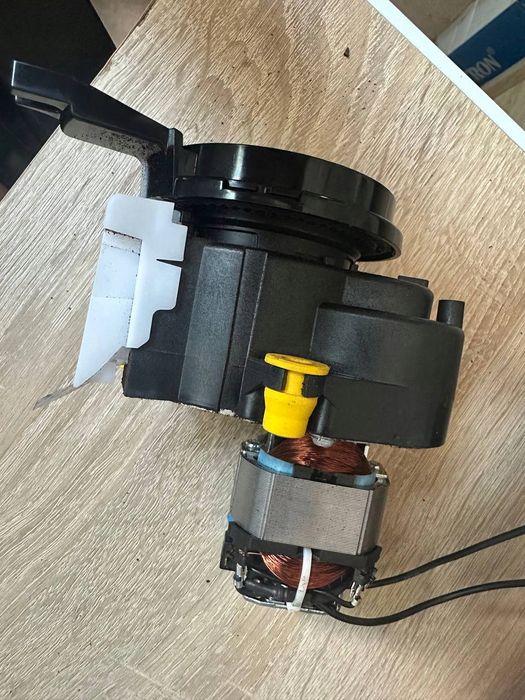 młynek krups EA810870