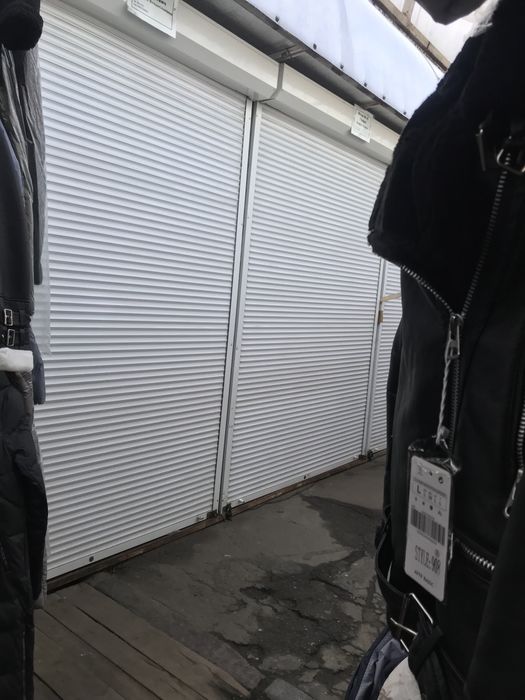 Продвм недорого двойной контейнер на рынке «хлебный «